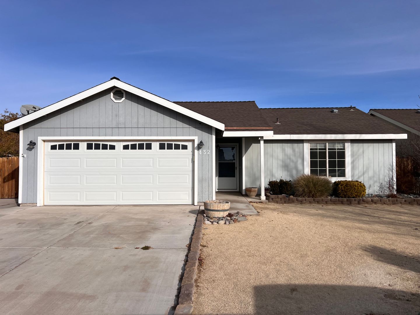 2 bedroom 2 bath Fernley Home – photo 1 of 31