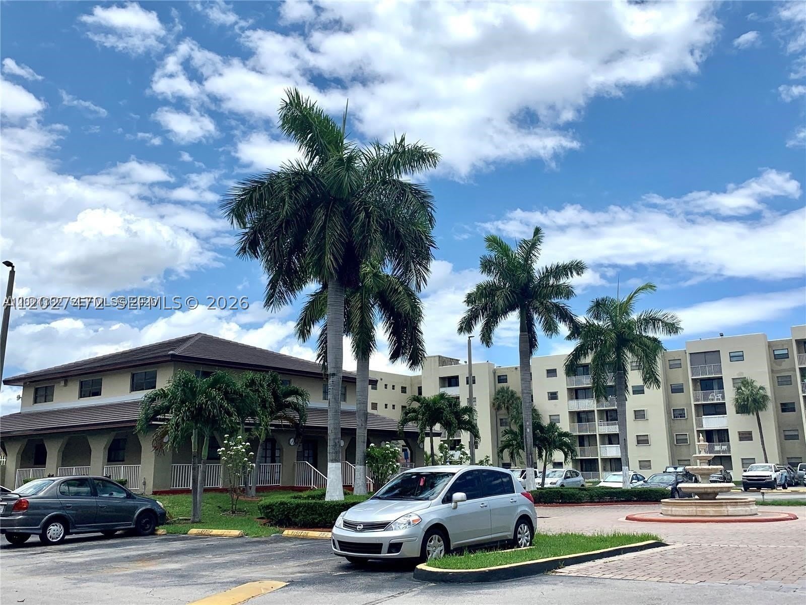 8185 NW 7th St – photo 1
