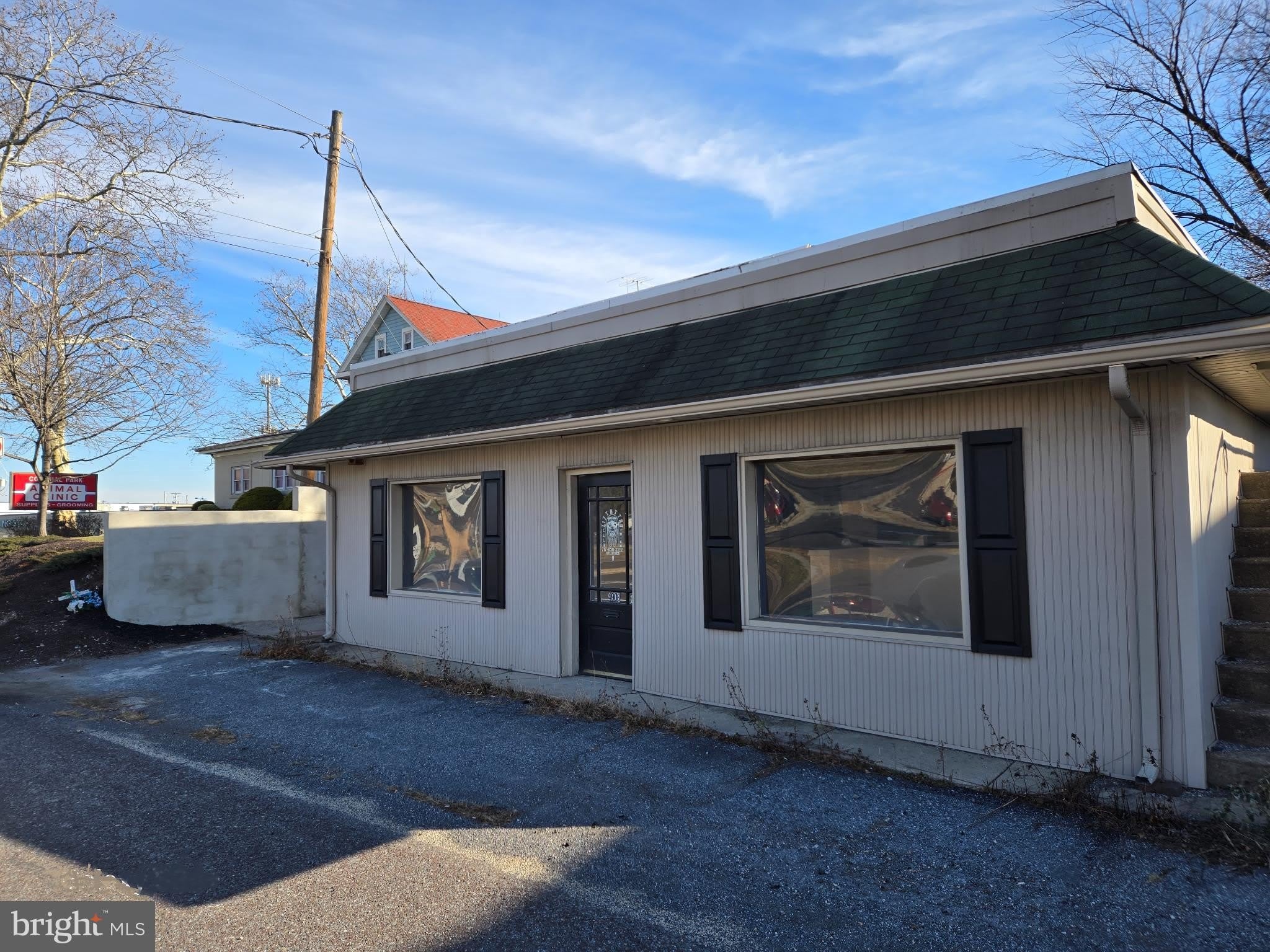 4903 Jonestown Road – photo 1 of 14