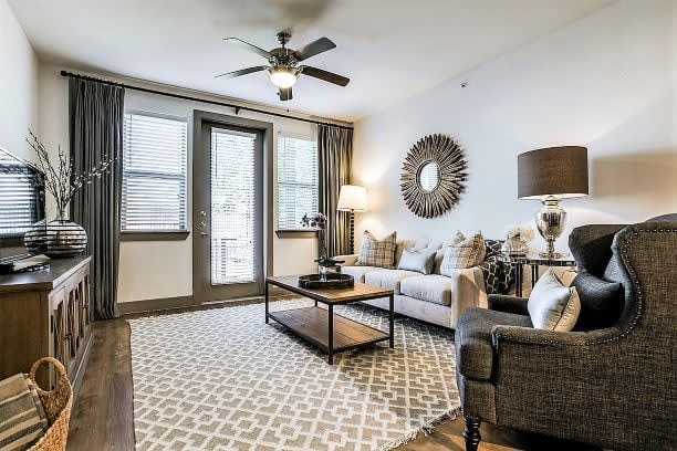 Alcove At Alamo Heights – photo 1