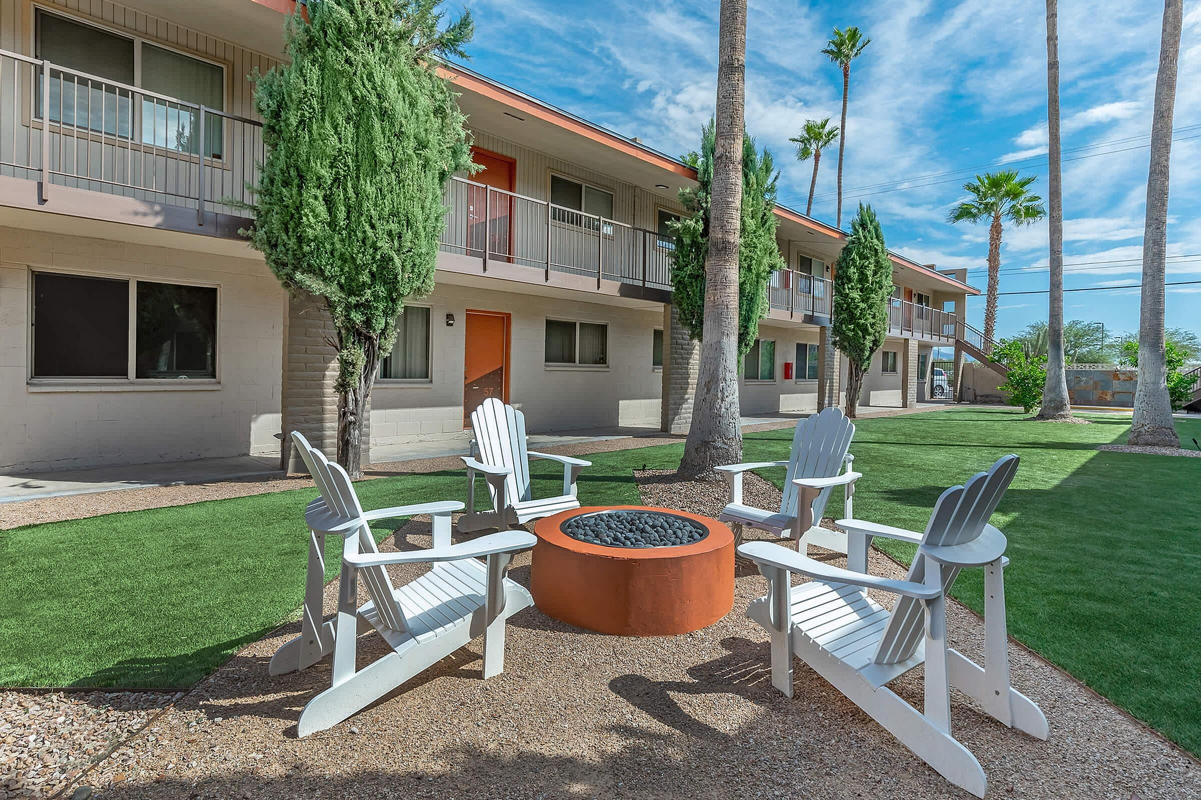 Tradewinds Apartments – photo 1