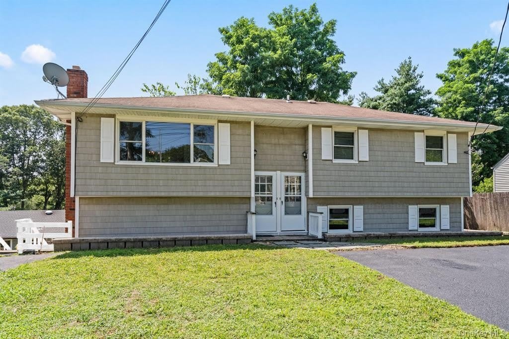 49 Georgia Street – photo 1 of 17