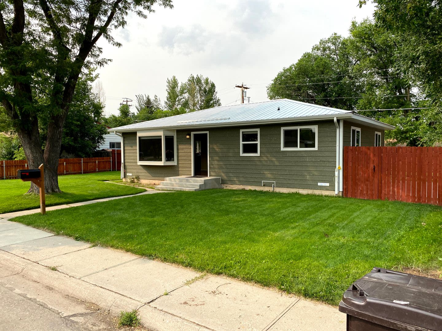 3 Bedroom 1 Bath Home in Great Neighborhood W/ Many Amenities in Lander, WY – photo 1 of 77