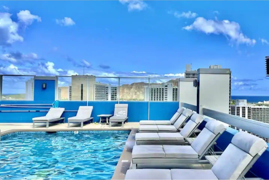 2427 Kuhio Avenue – photo 1
