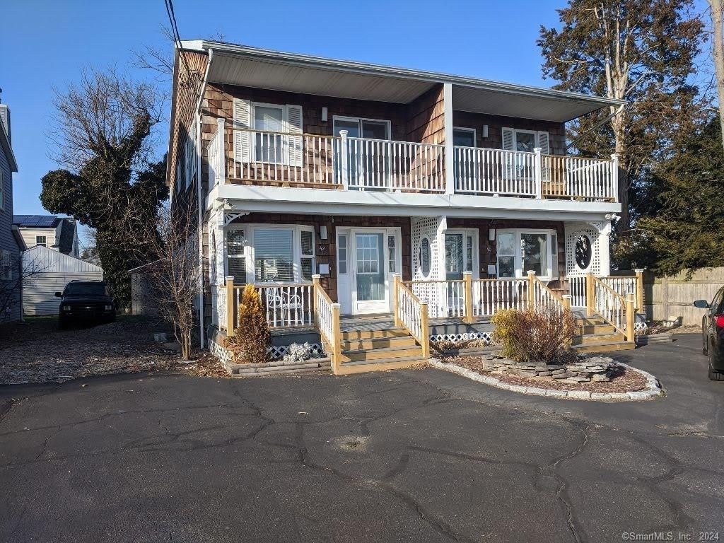 42 Ferris Street – photo 1