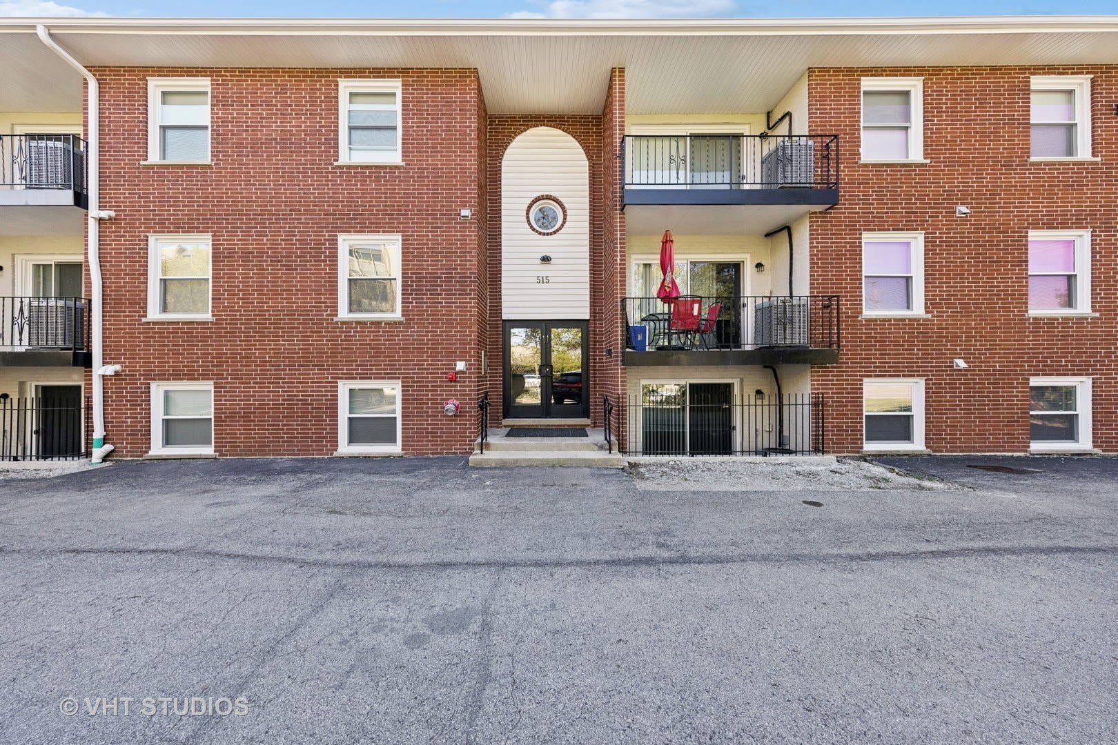 515 N Cass Avenue – photo 1 of 29