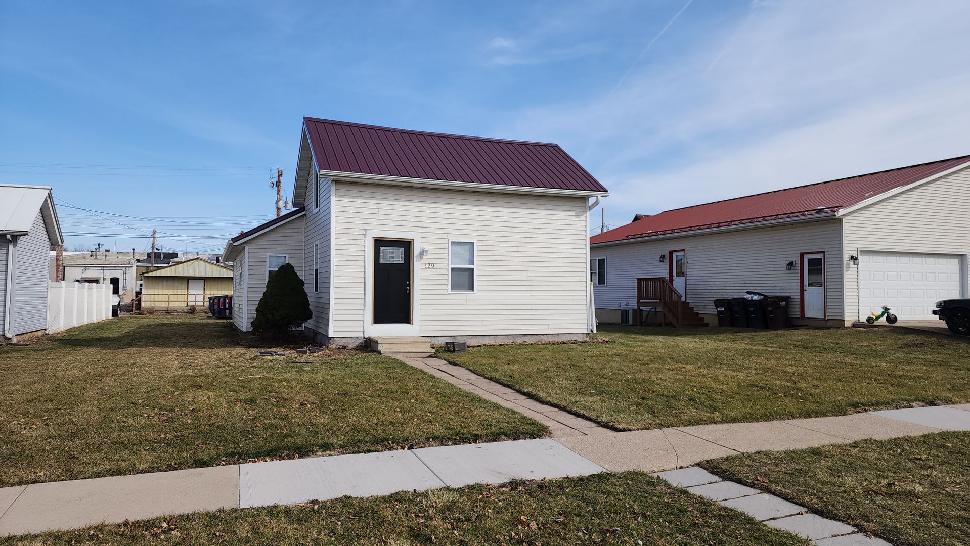 Freshly Remodeled 2 Bed 1 Bath Home With Yard And Garage In West Salem – photo 1 of 14