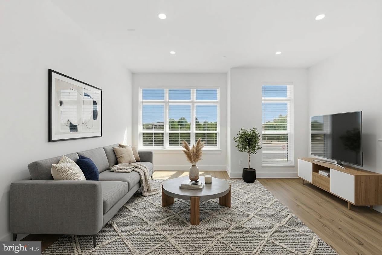 2018 TYSONS RIDGELINE Road – photo 1 of 35