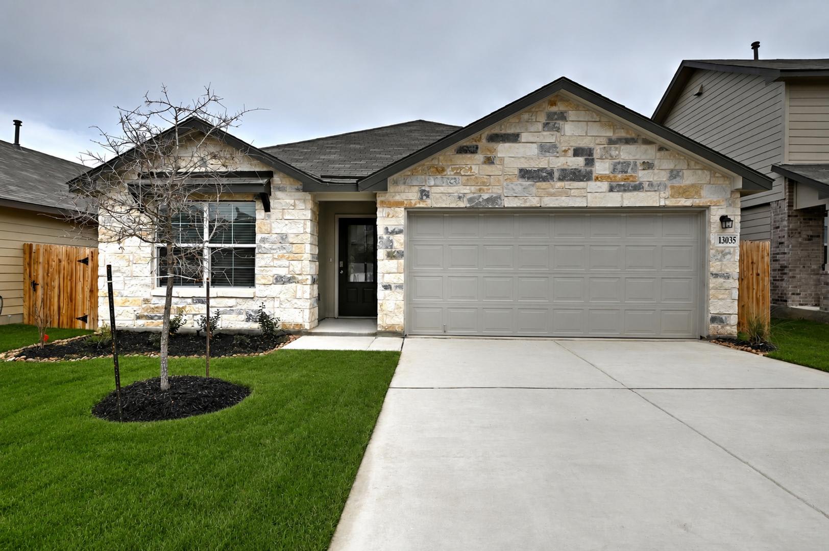 4 BEDROOMS – photo 1