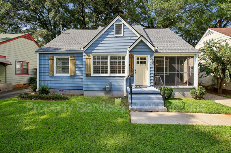 1649 Beecher St SW – photo 1