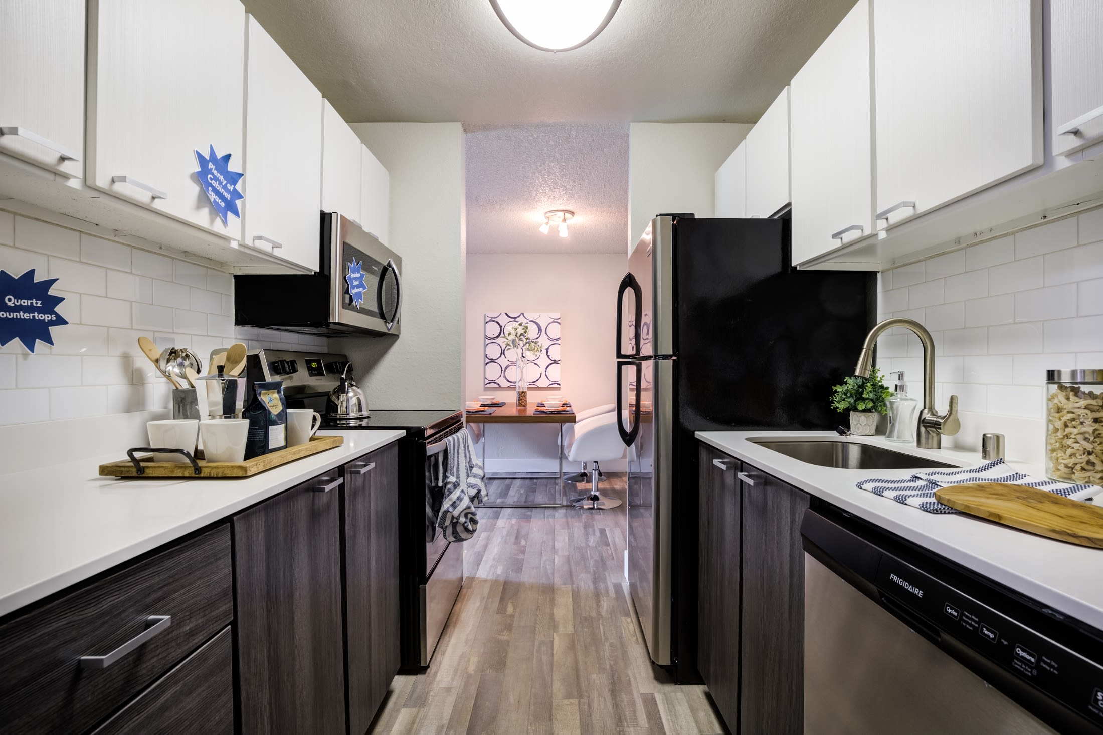Knol Apartments – photo 1 of 275