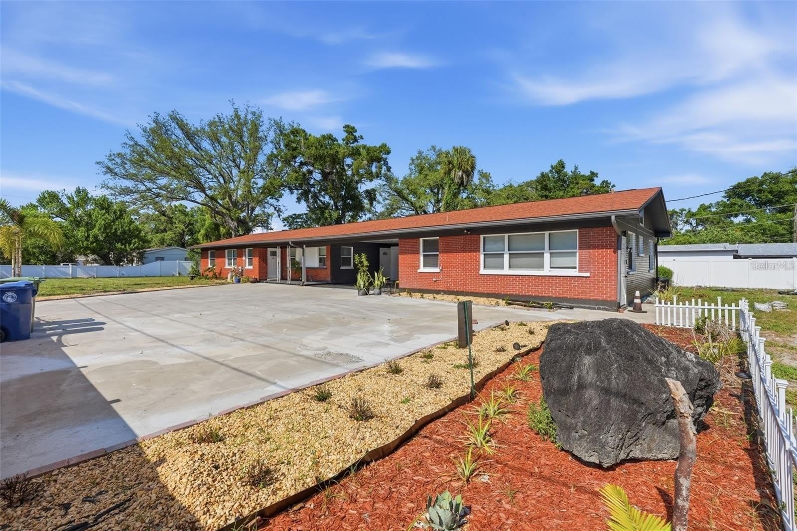 10107 N ASTER Avenue – photo 1