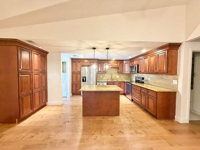 3109 Panama Avenue – photo 1