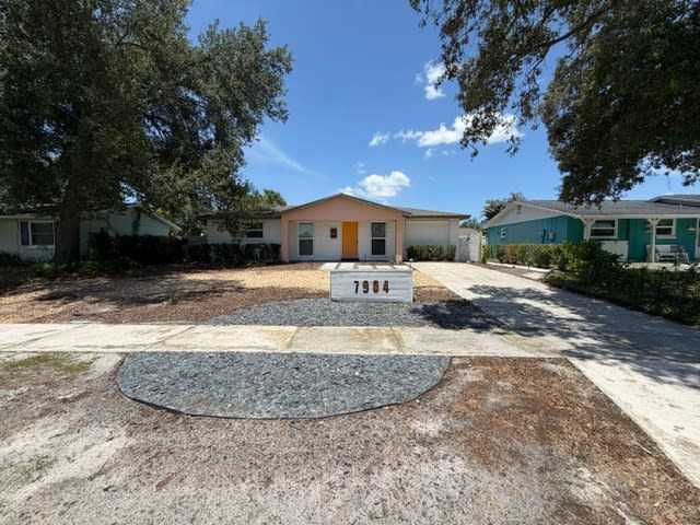 7904 Woodvine Cir – photo 1