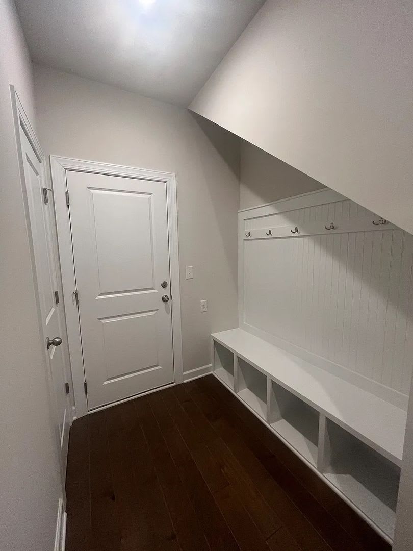 Room in 3 Bedroom Home at Memorial Pkwy – photo 1