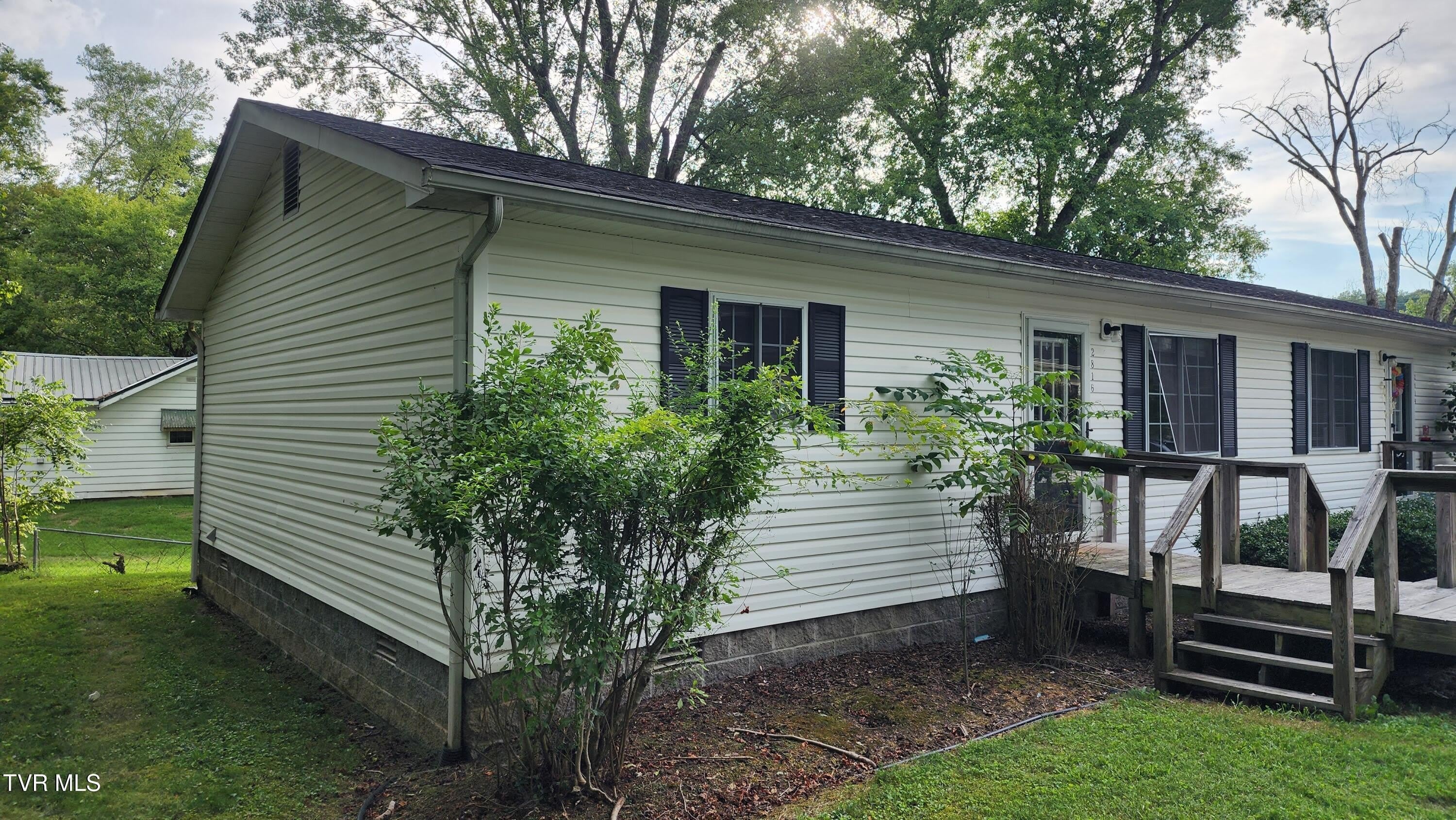 2816 Broad Street – photo 1 of 9