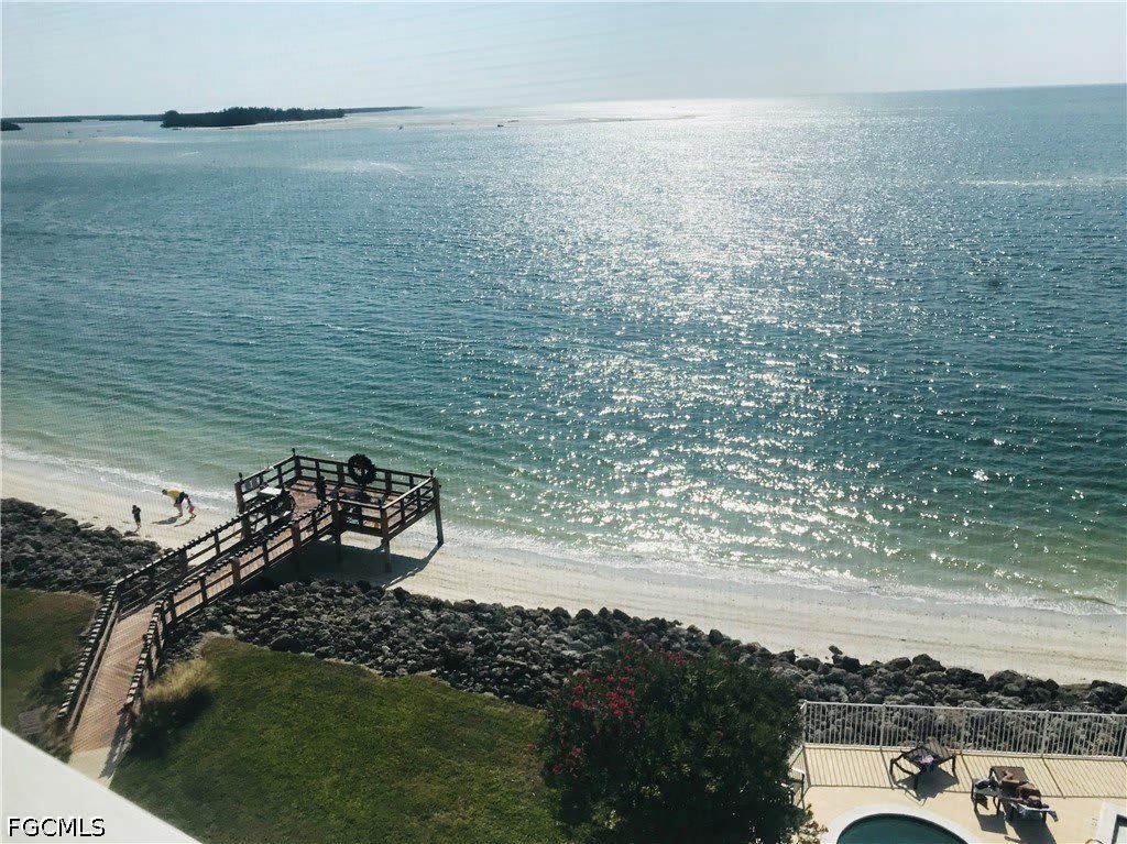 1020 S Collier Boulevard – photo 1