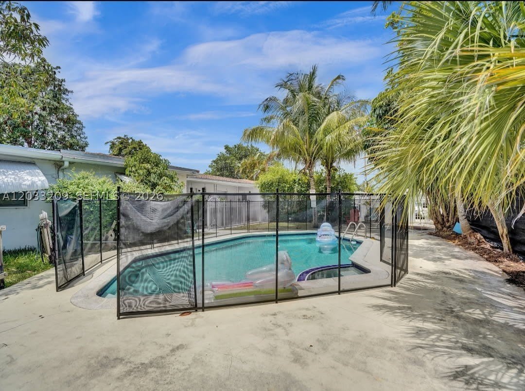 2442 Garfield St – photo 1