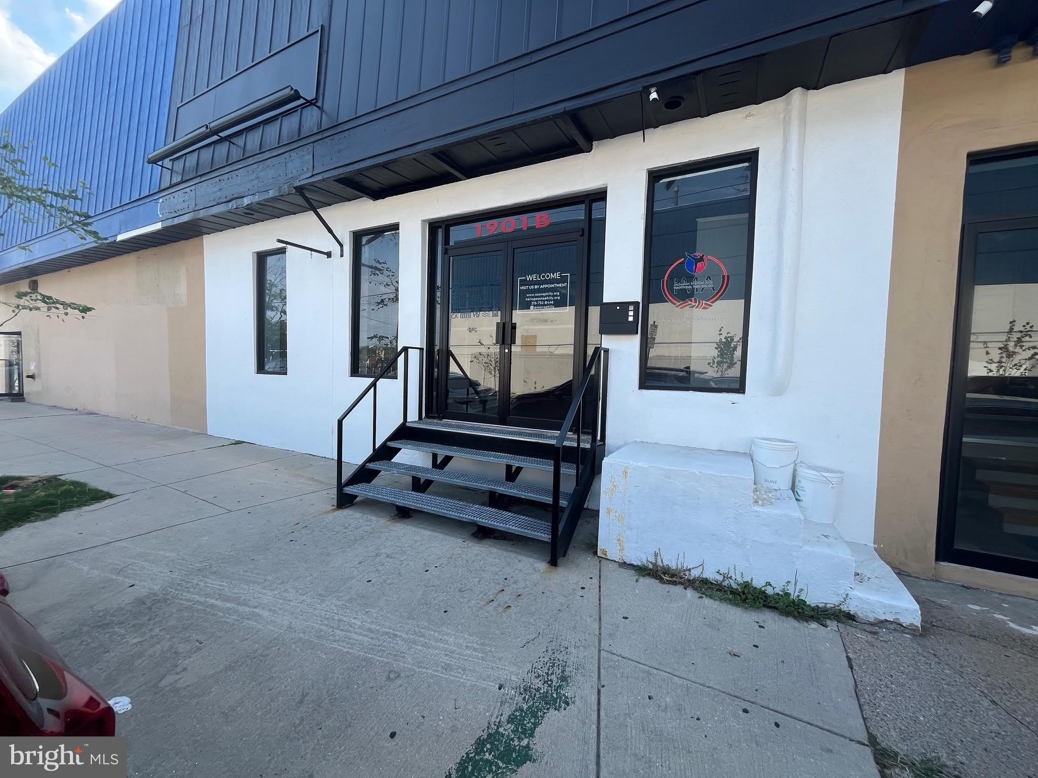 1901 WASHINGTON Avenue – photo 1