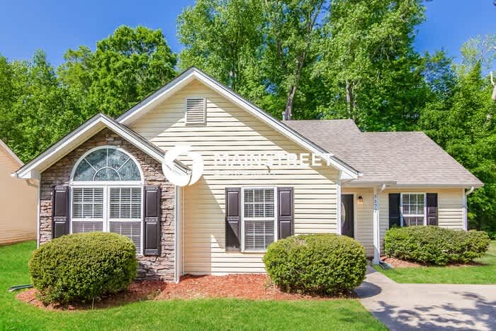 3377 Hunting Wood Court – photo 1