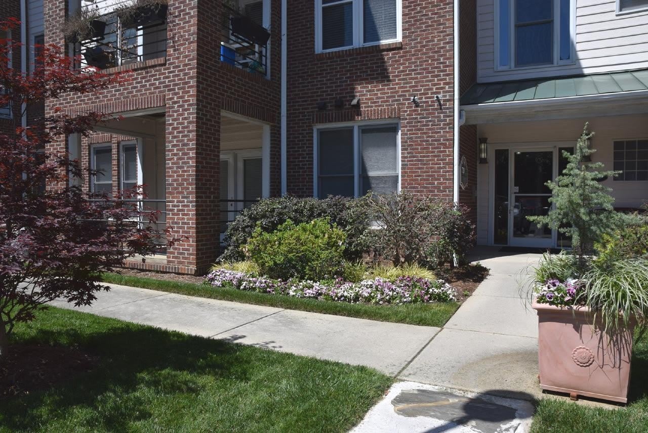 720 N Person Street – photo 1