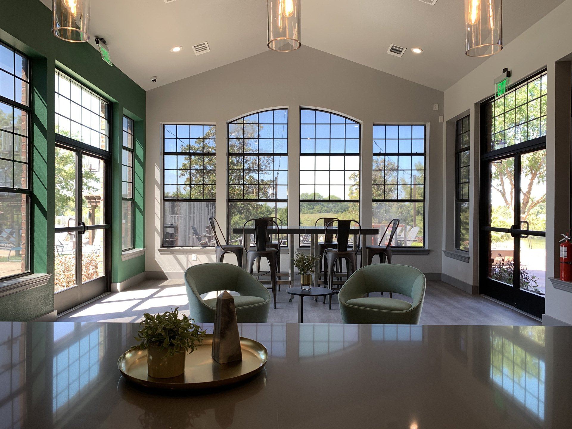 2803 Riverside – photo 1