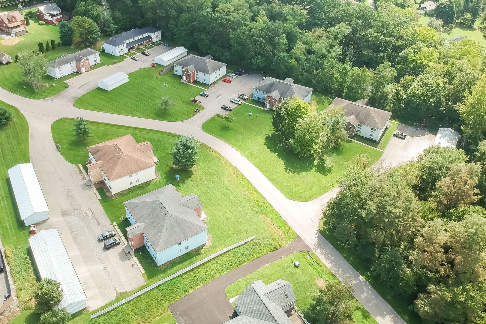402 Kittery Ridge Dr – photo 1 of 40