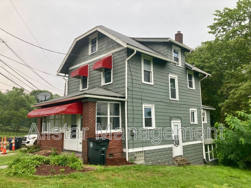 1201 East Avenue – photo 1