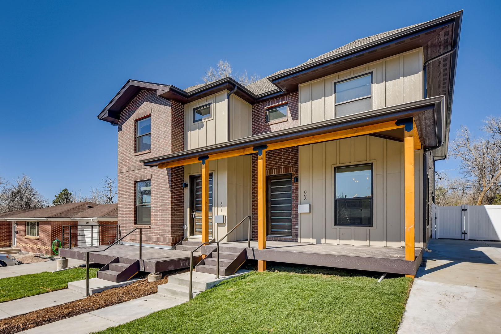 Beautiful 3-Bedroom Duplex Available in West Denver – photo 1