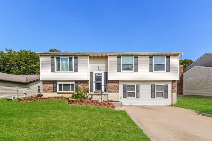 9612 Springwater Lane – photo 1 of 12