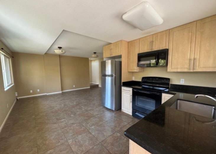 2814 HENRY ST #A – photo 1