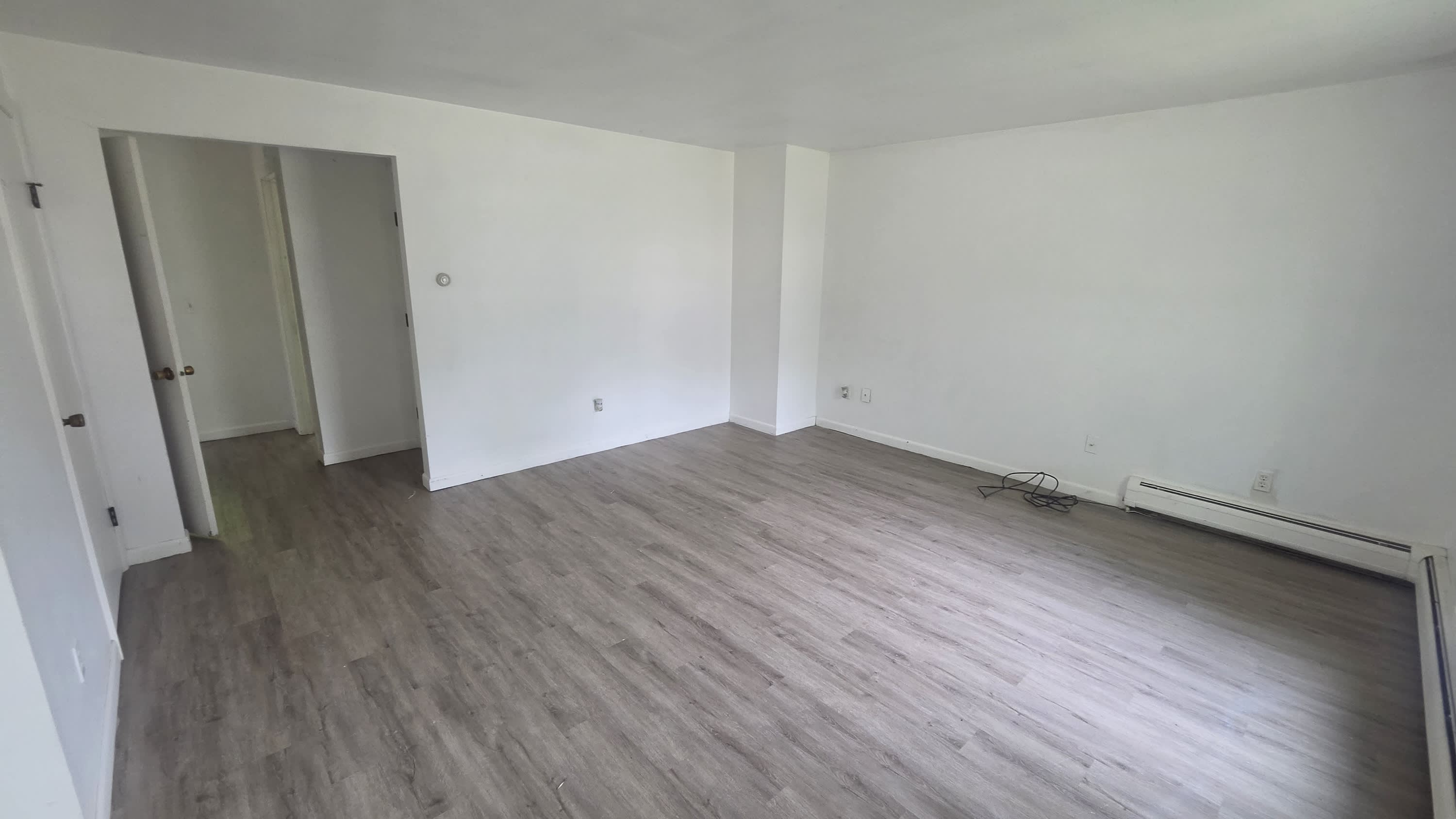 2 Birchwood Driveapt 10 – photo 1 of 7