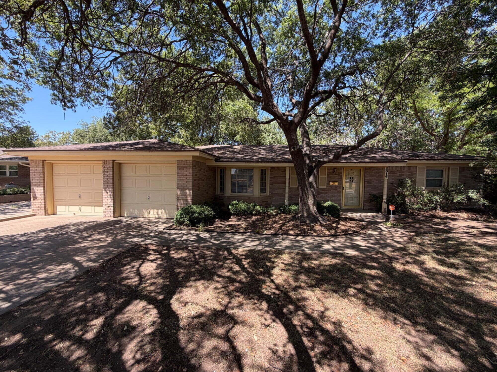 3016 60th Street – photo 1