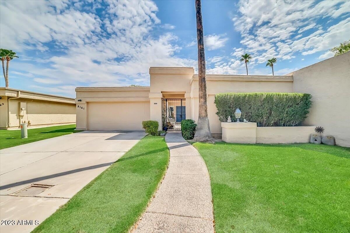 8161 E DEL CUARZO Drive – photo 1 of 58