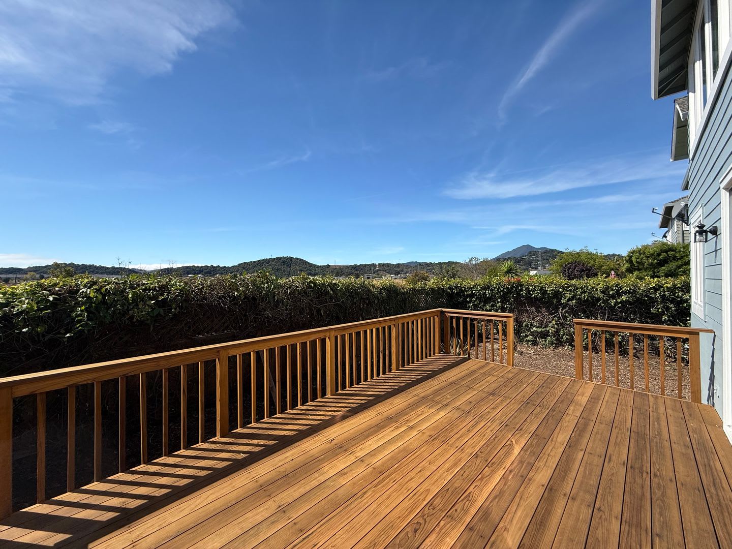 STUNNING FOUR BEDROOM BAYPOINT LAGOONS HOME WITH MT. TAM VIEWS – photo 1