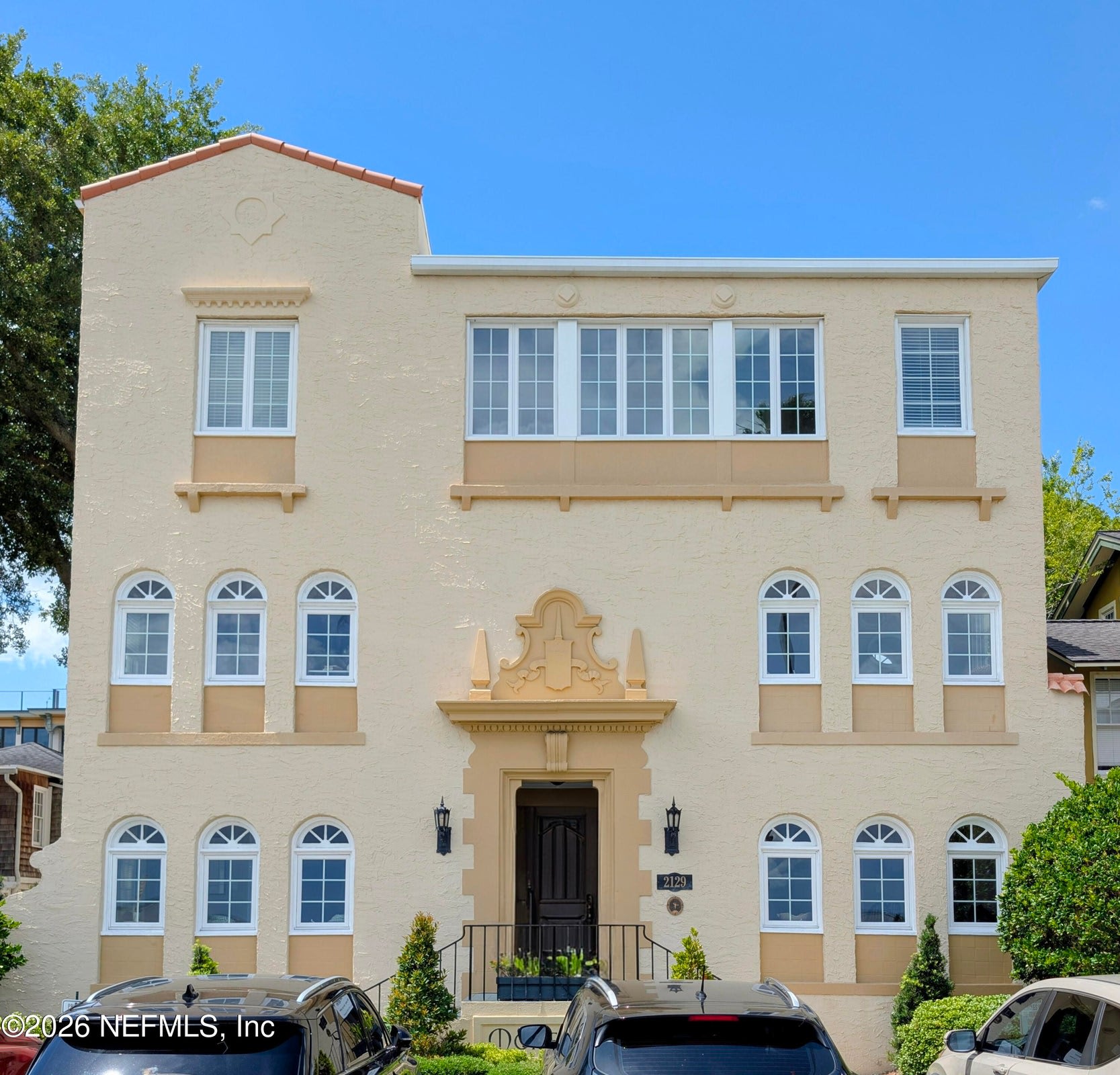 2129 River Boulevard #6 – photo 1
