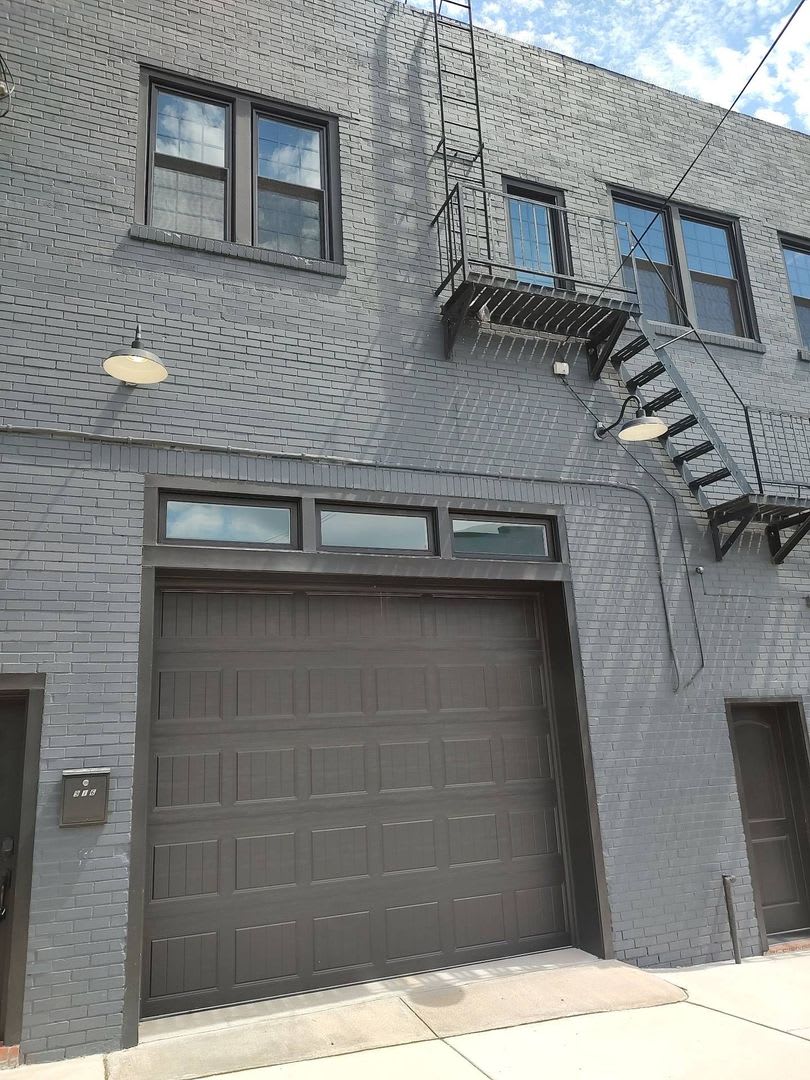 1/2 off 1 month-Charming Industrial 4 Bedroom/4 Bathroom Apartment in Pigtown, MD! – photo 1