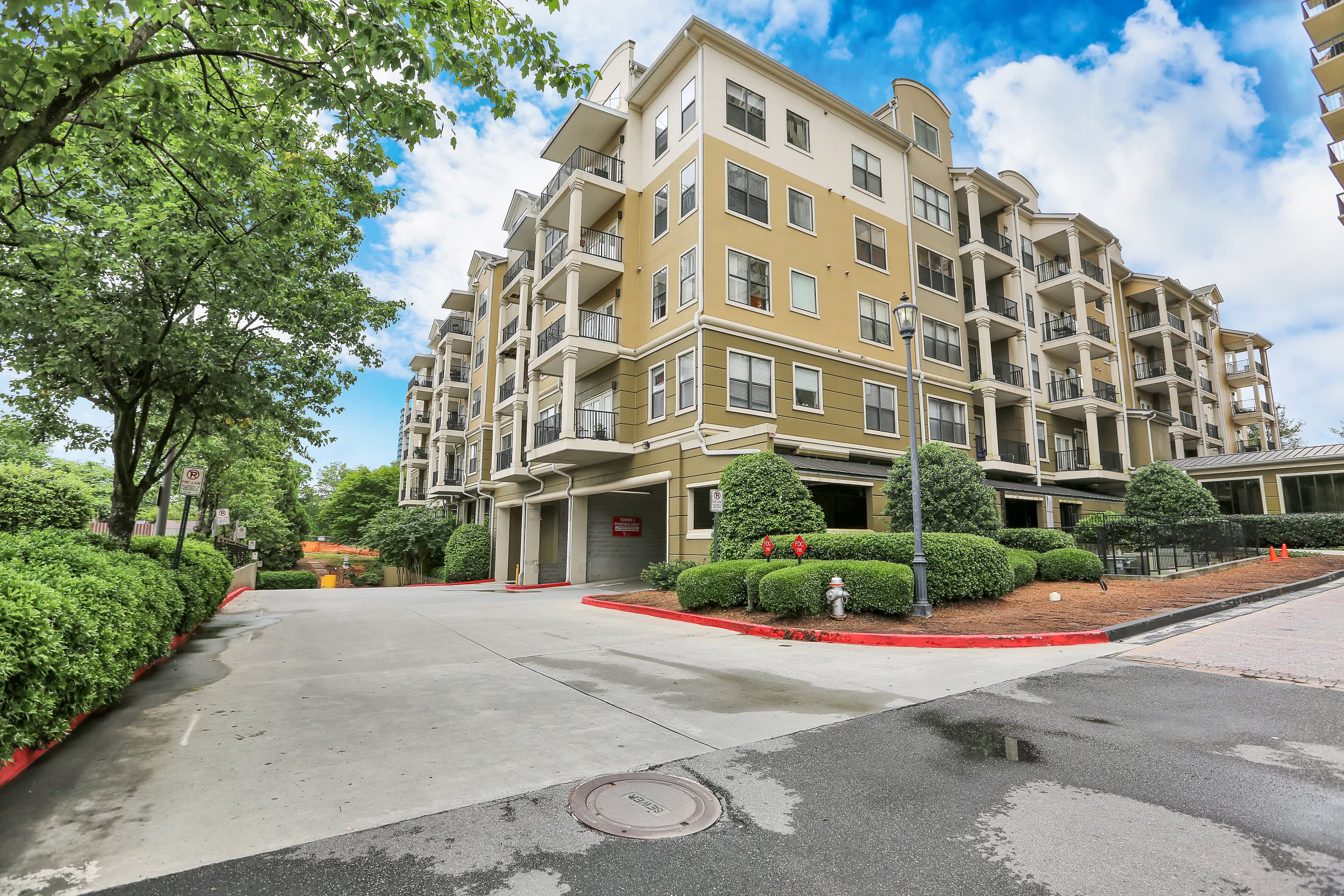 799 Hammond Drive – photo 1