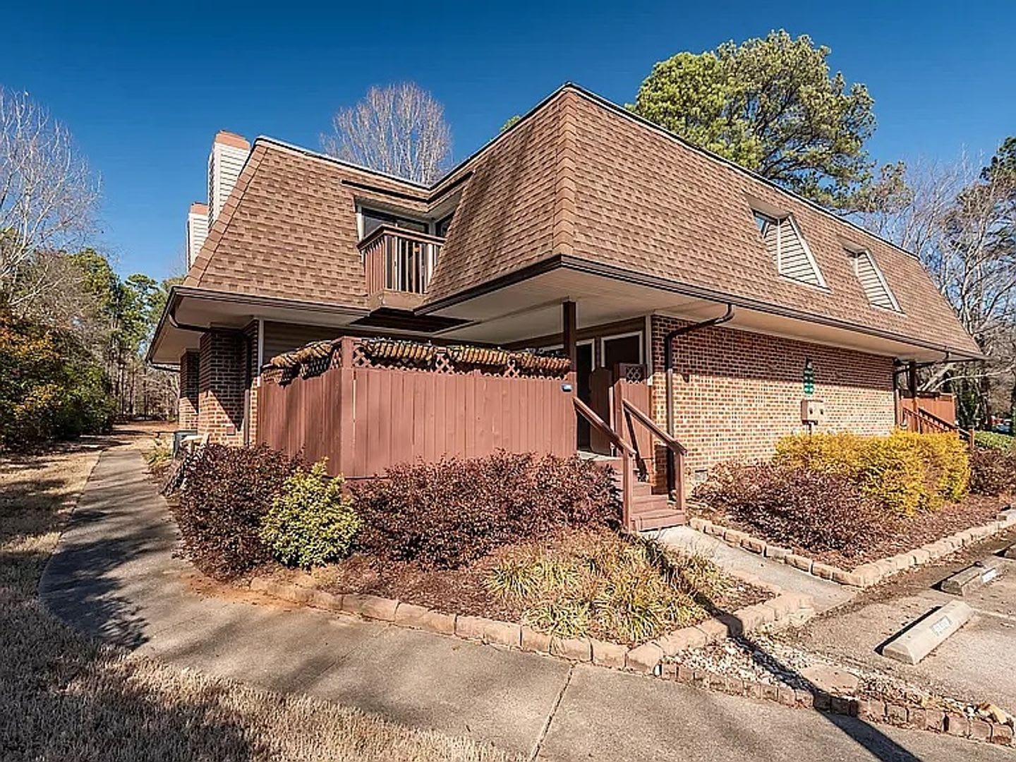 Room in 3 Bedroom Home at Finley Forest Dr – photo 1 of 22