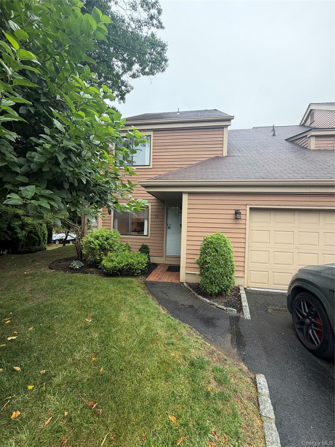 75 Greenway Close – photo 1 of 30