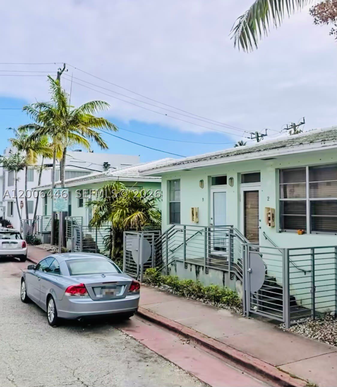 826 7th St – photo 1