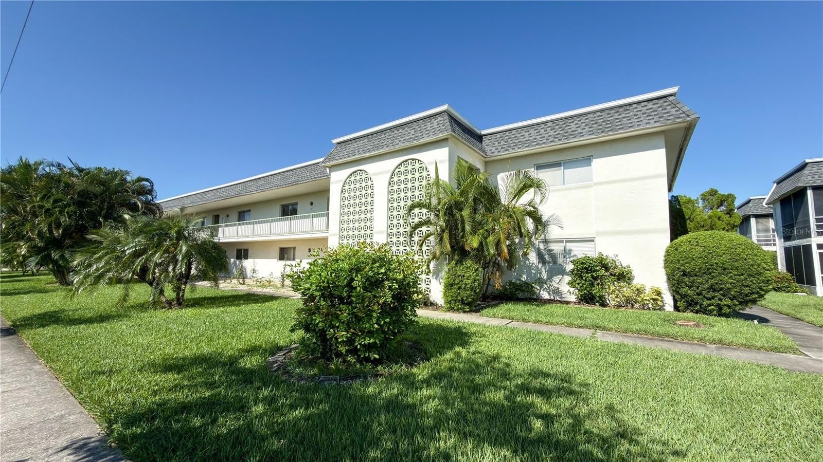 3500 BENEVA Road – photo 1 of 18