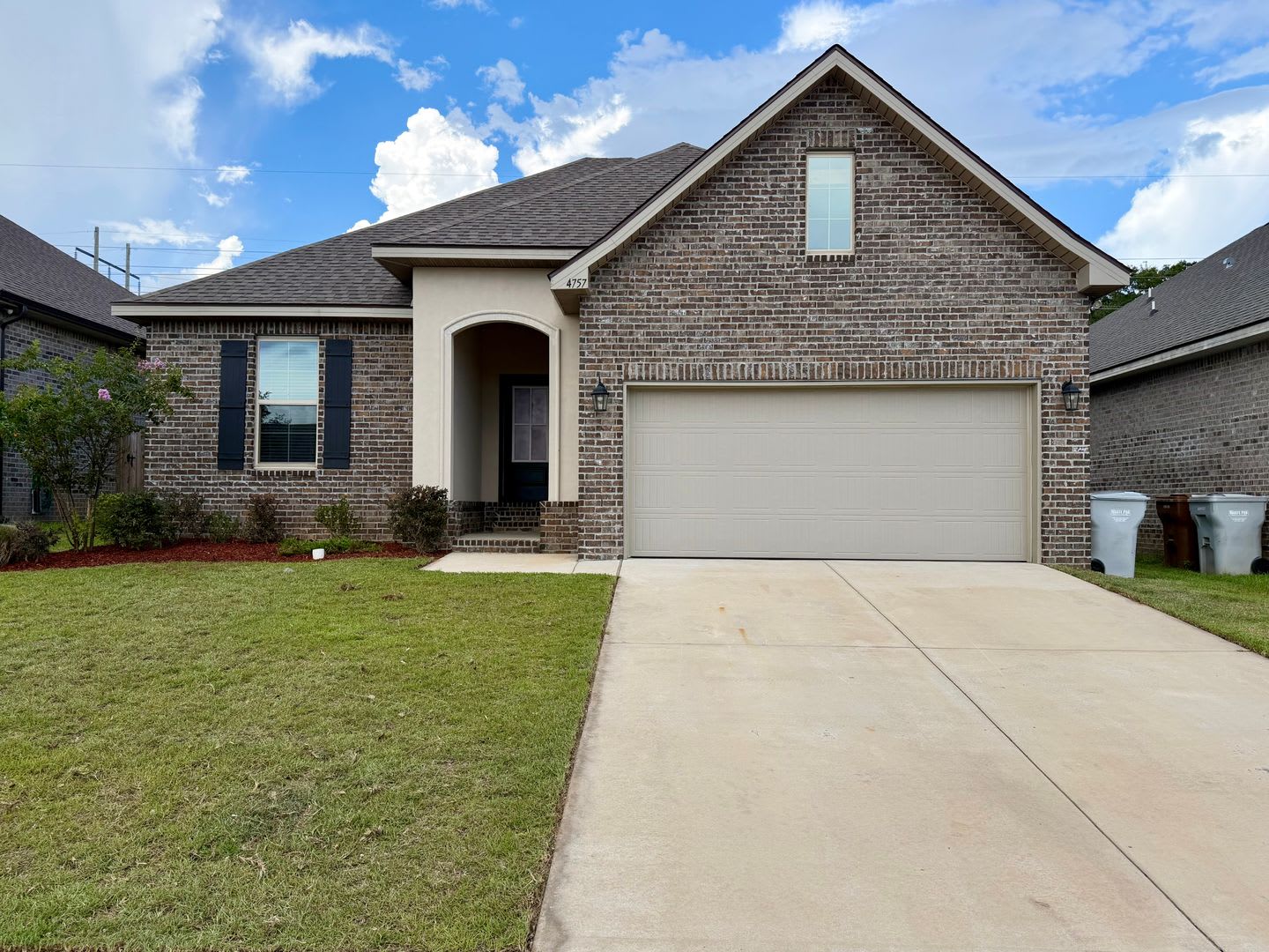 Spacious 3-Bedroom Home – photo 1 of 14