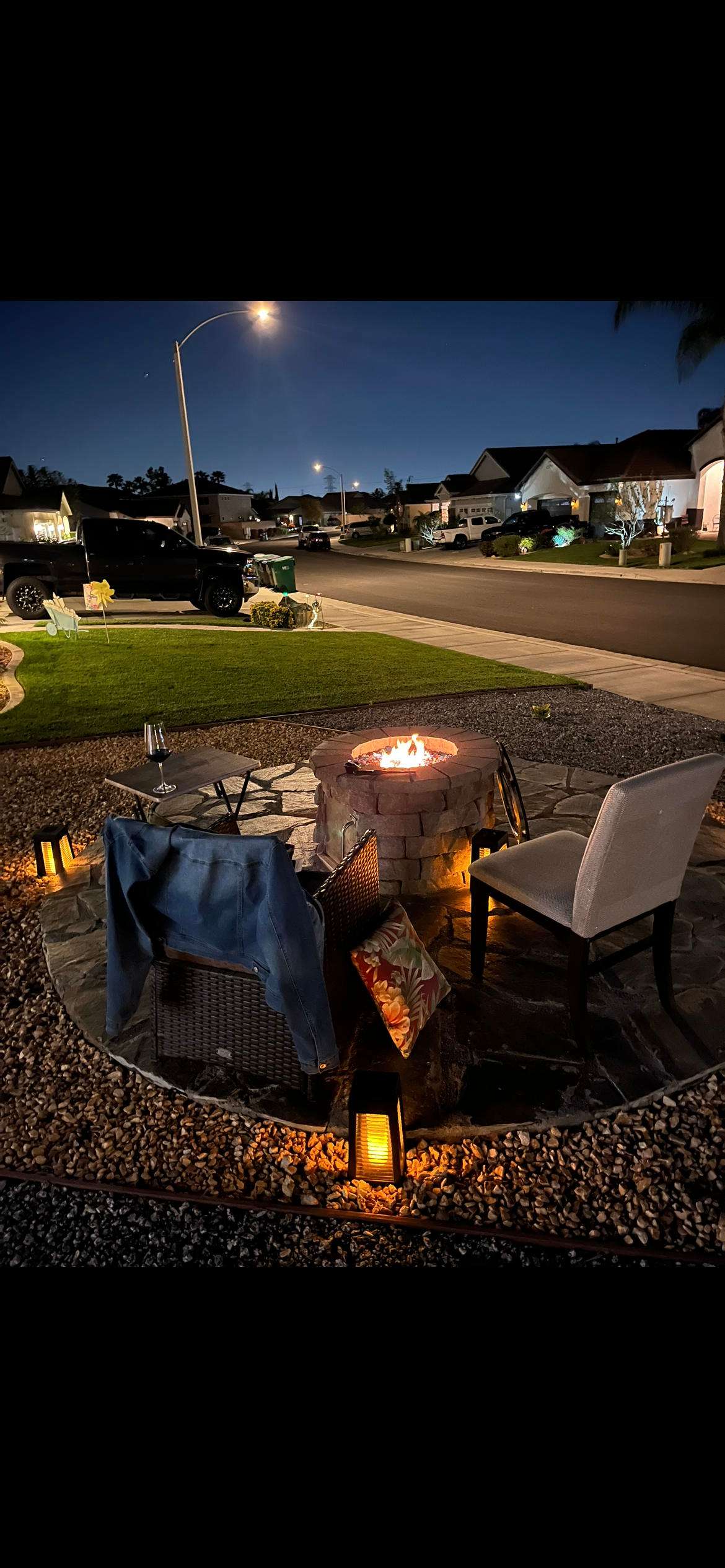 13651 Northlands Road – photo 1 of 8