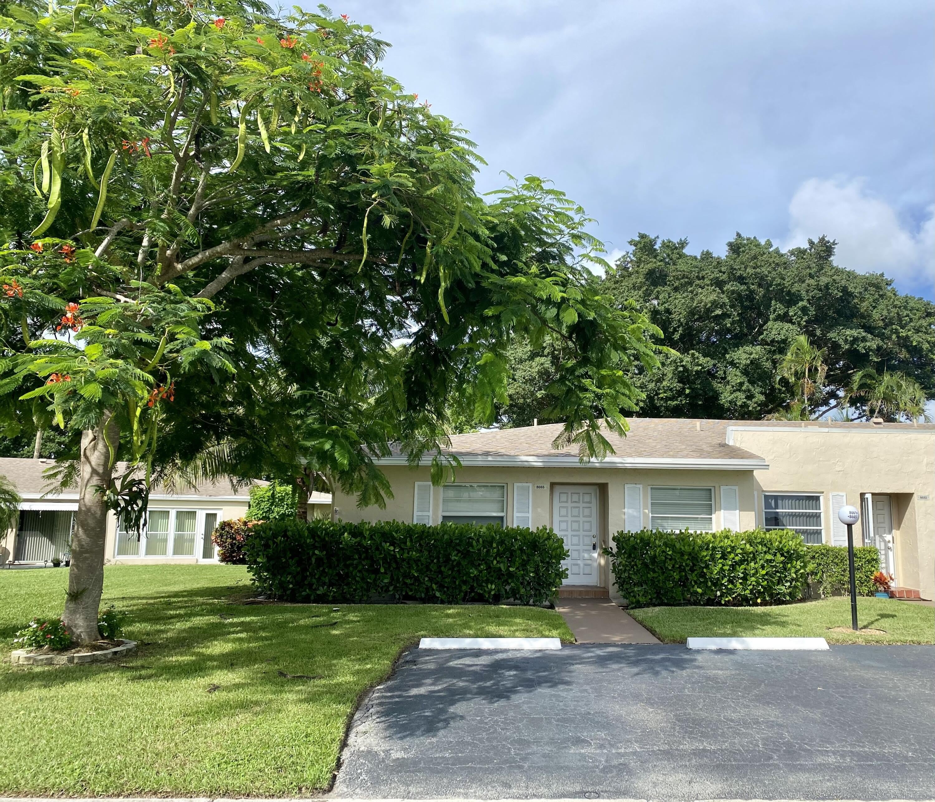 8665 Chevy Chase Drive – photo 1