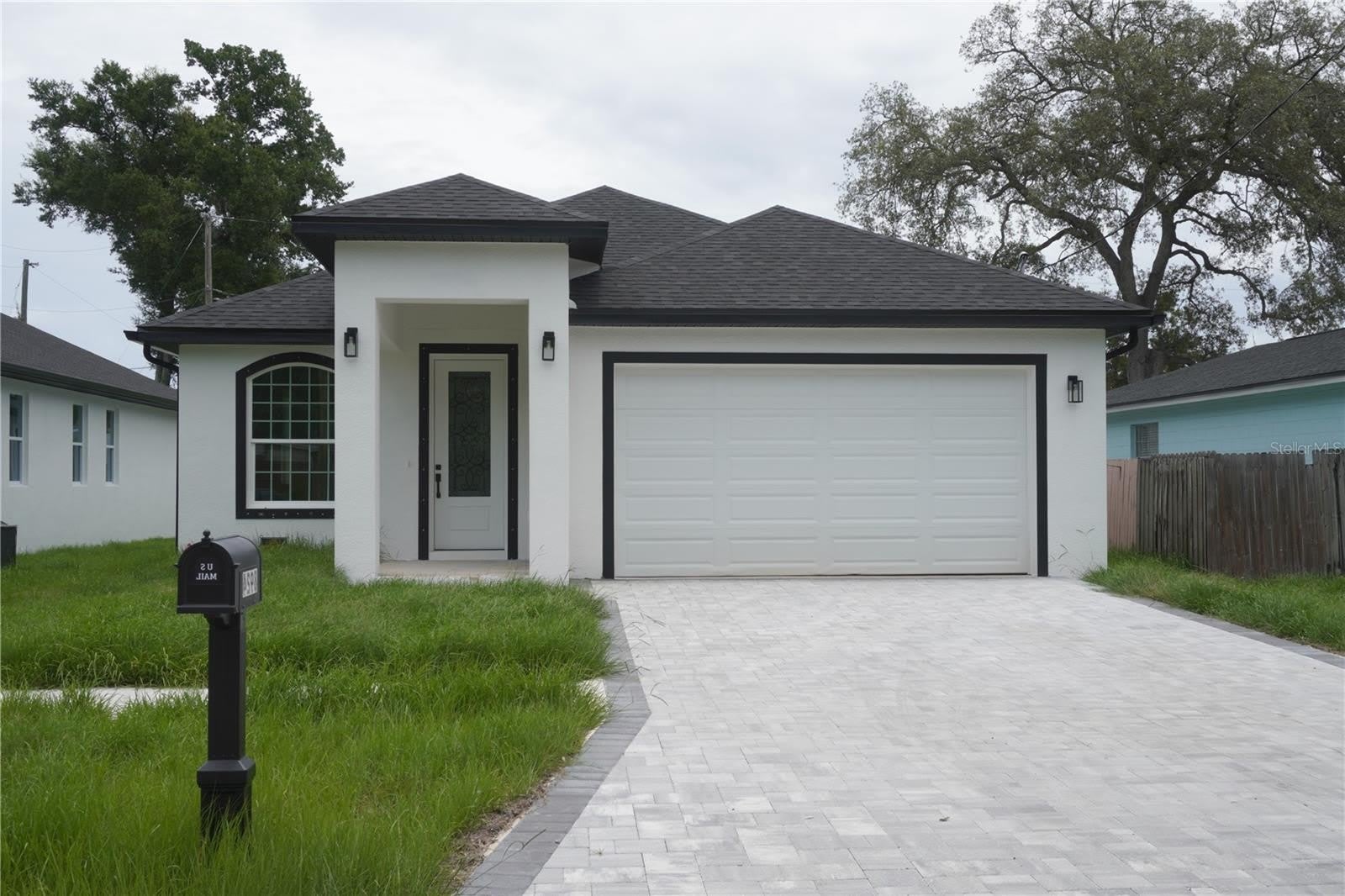 8926 N Orleans Avenue – photo 1