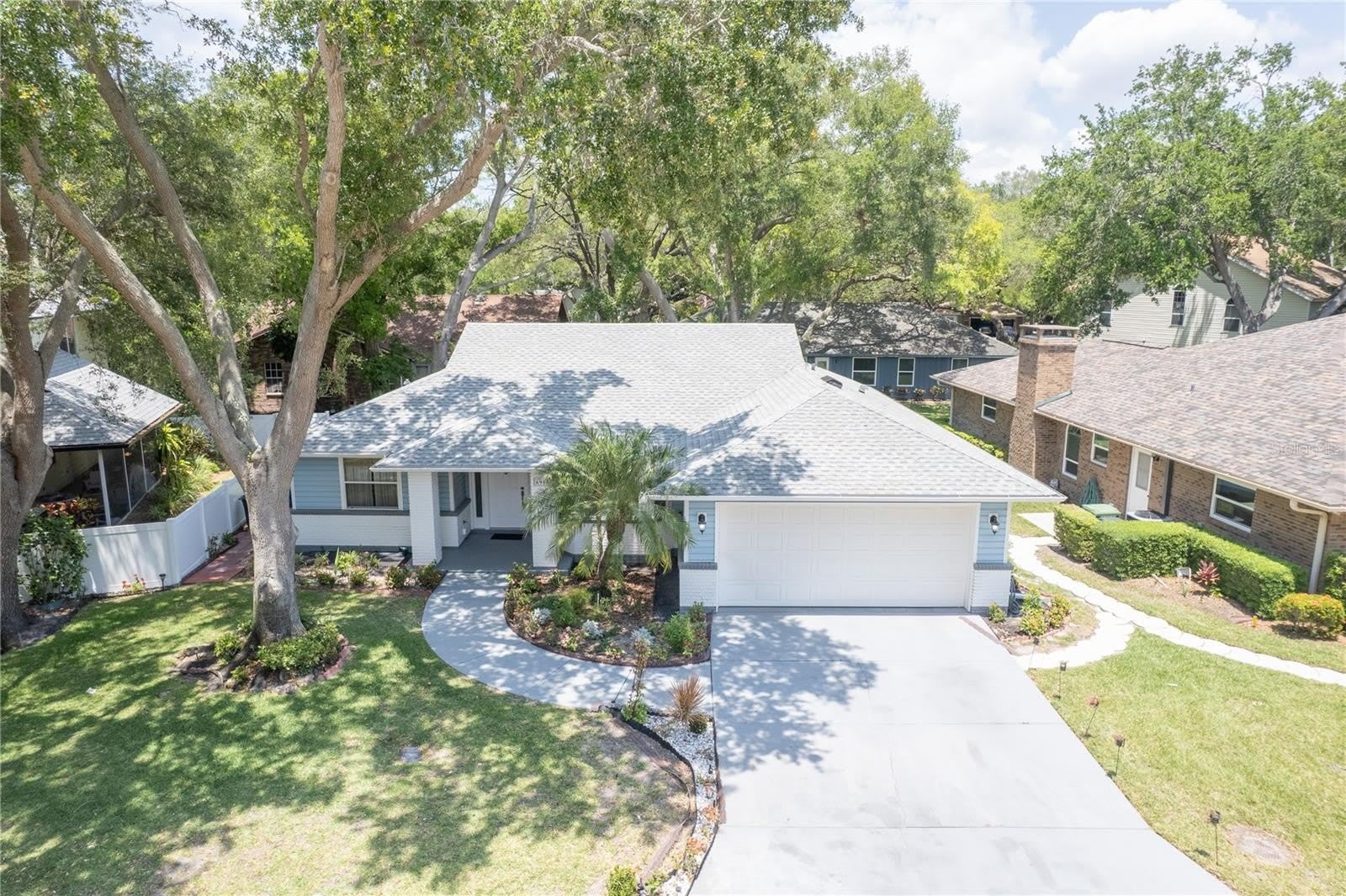 6908 ARBOR OAKS Circle – photo 1