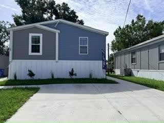 104 Bush Lane – photo 1