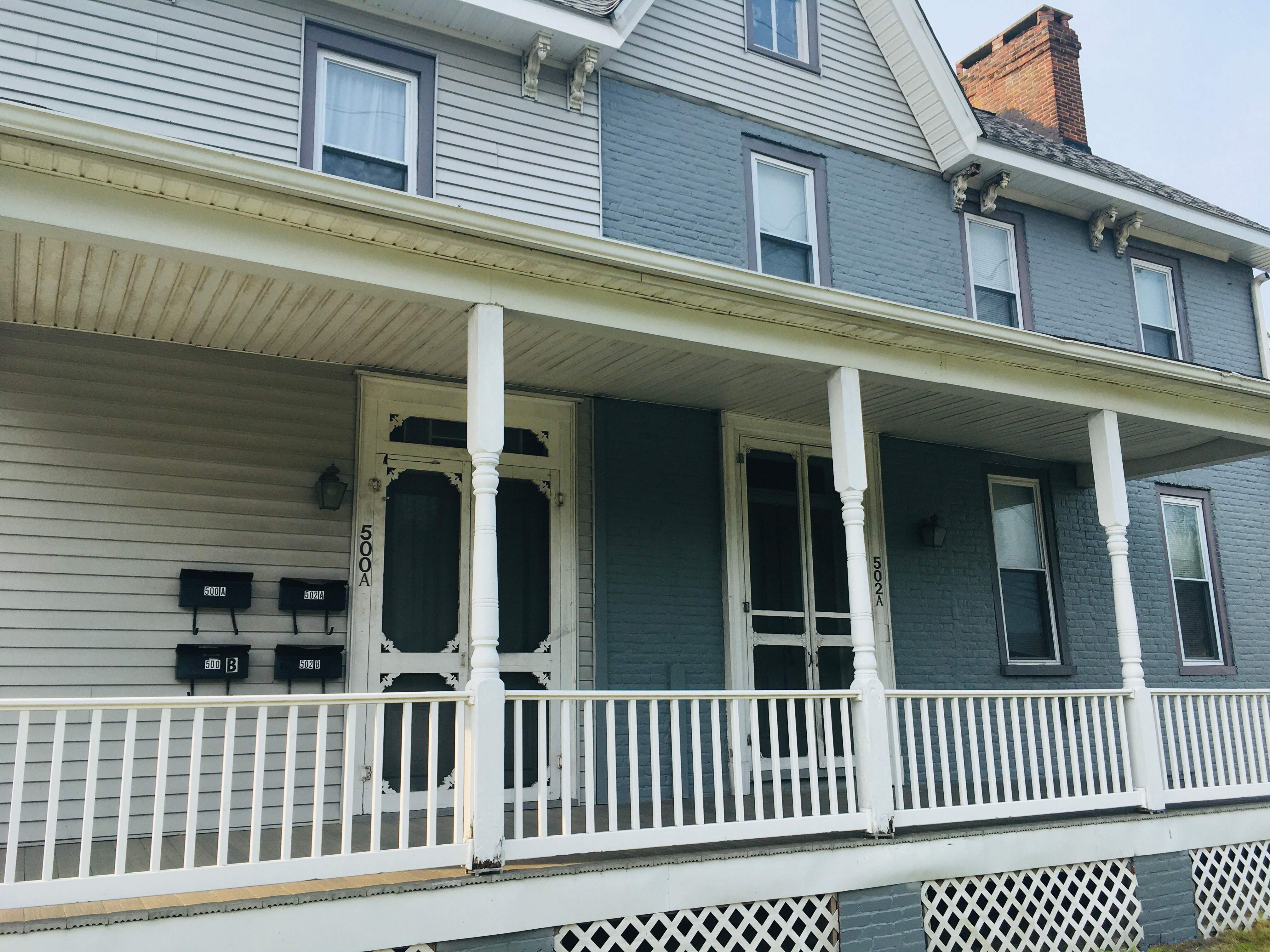 502 Nw Front St – photo 1 of 19