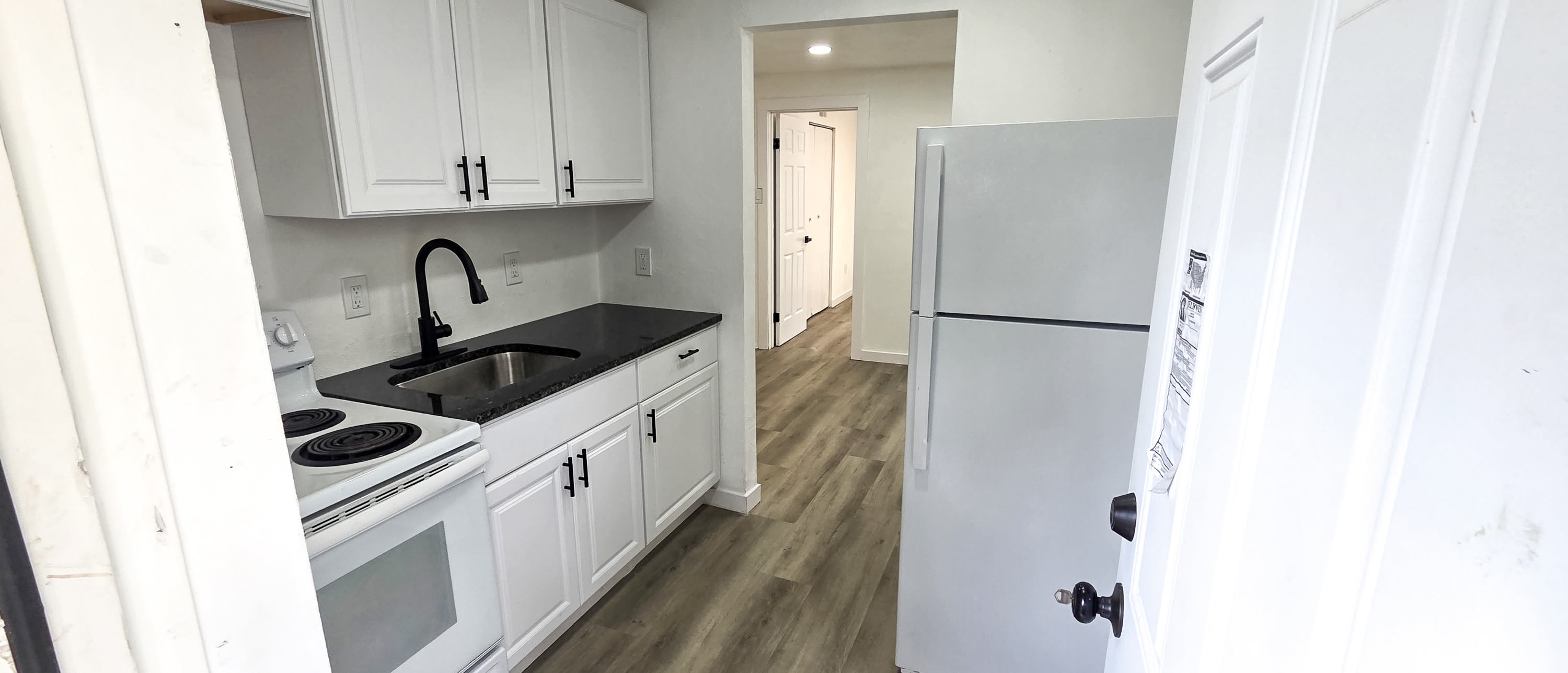 1023 Wallace Avenue – photo 1 of 15